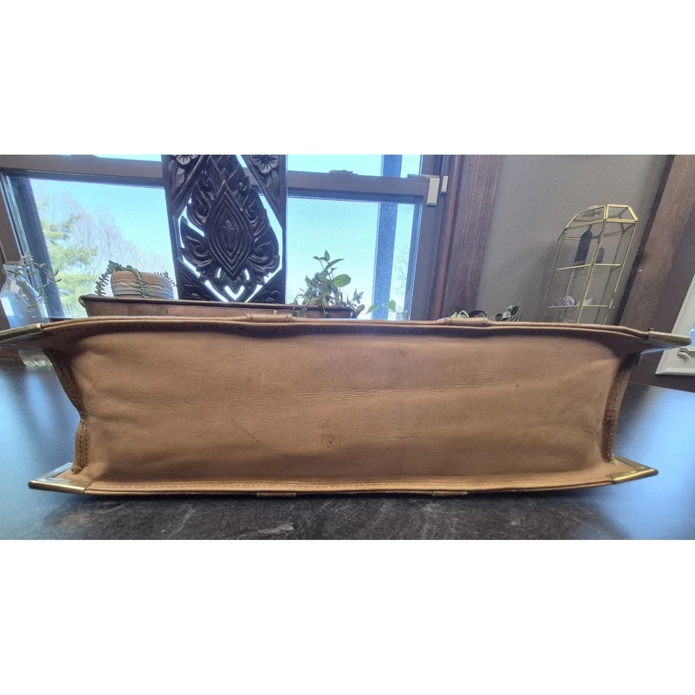 Vintage Texama Leather Briefcase Attache Tan Executive Bag Gold Tone Hardware
